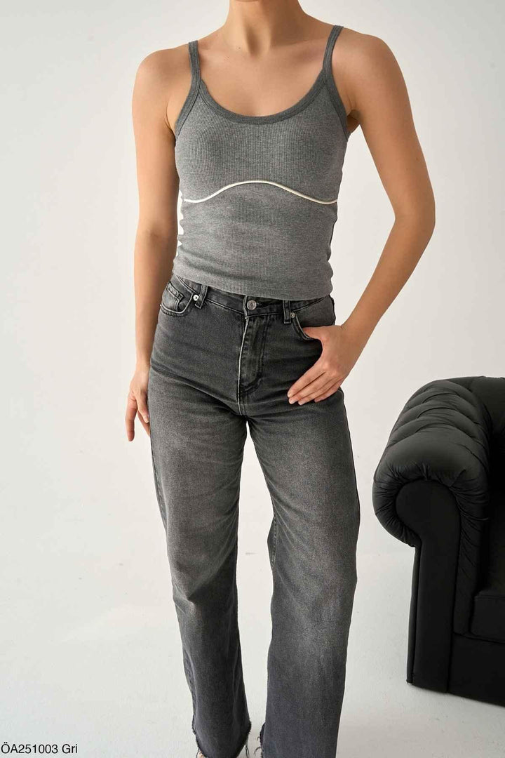 Wawed String Tank – 9Teen Boutique