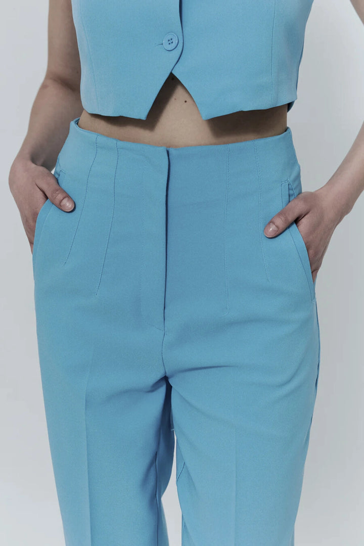 High-Waisted blue Slim-Fit Pants