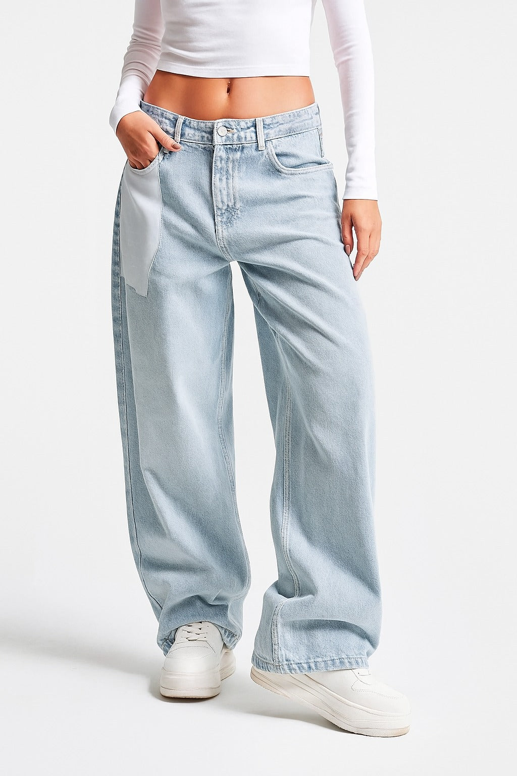 Graphic Patch Pocket Jeans – 9Teen Boutique