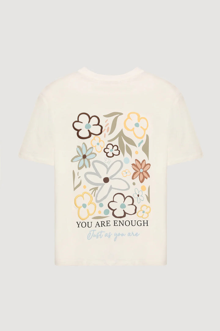 Oversized-Graphic-Tees
